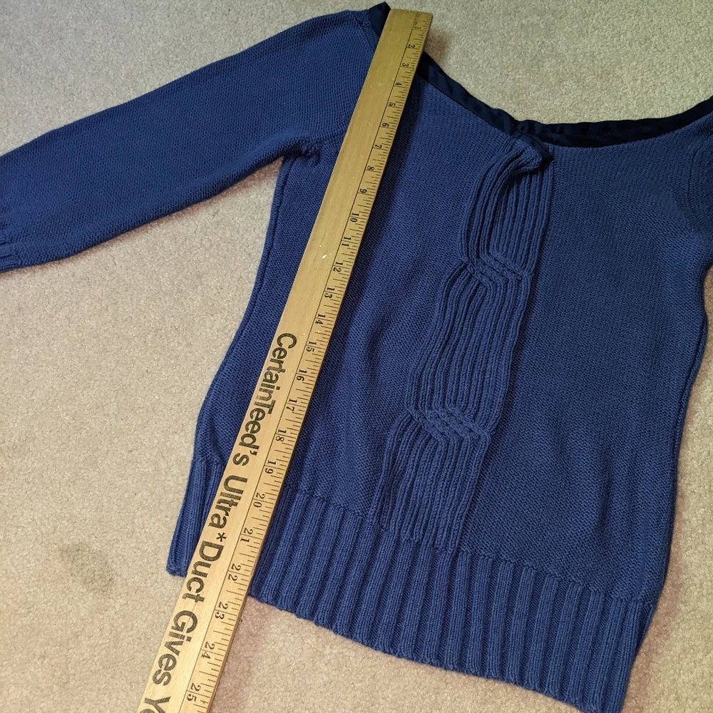 Blue sweater - Picture 6 of 12